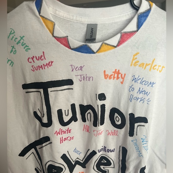 Taylor Swift Junior Jewel Shirt - Picture 3 of 5